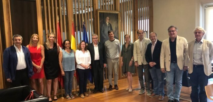 Caminos Madrid y COAM estudian vías de colaboración para impulsar la formación y la defensa de la profesión