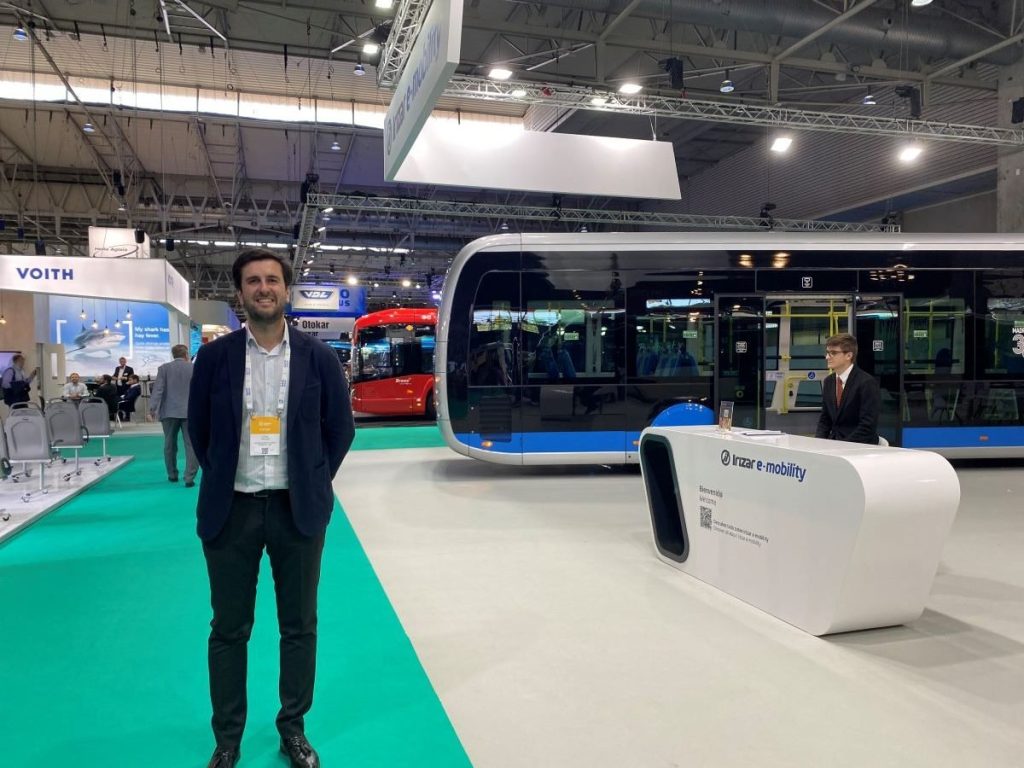 Conoce a colegiados jóvenes