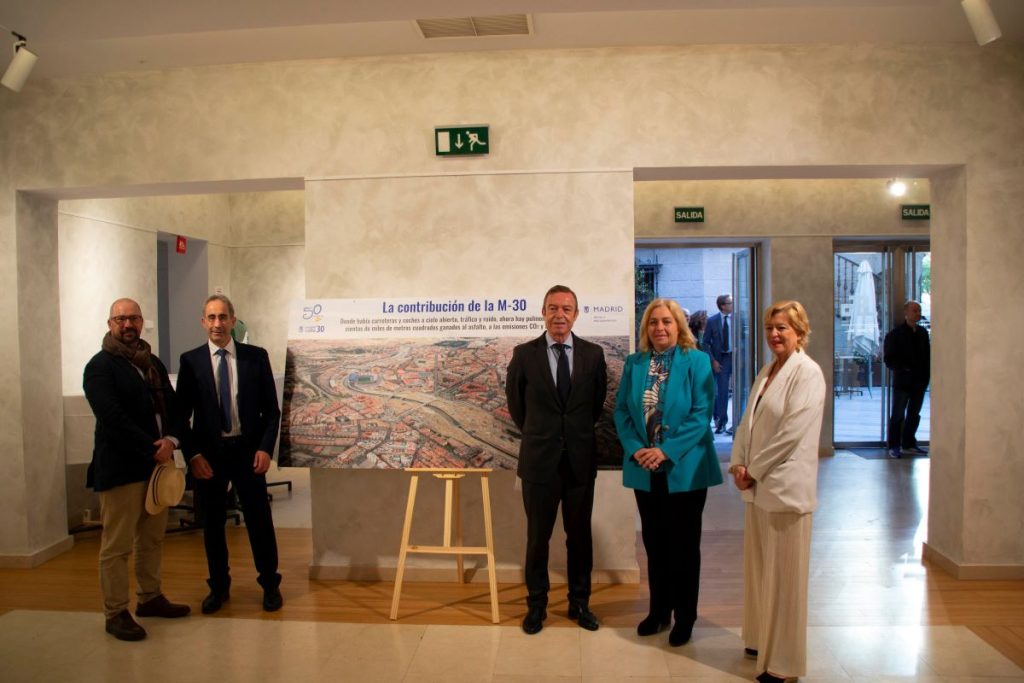 La M-30, una vía «adelantada a su tiempo», cumple medio siglo